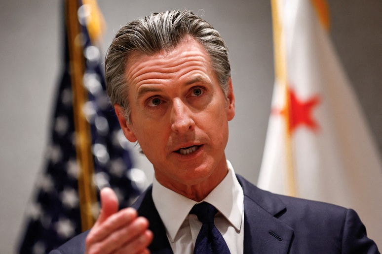California tuyên bố sẽ kiện Tổng thống Trump